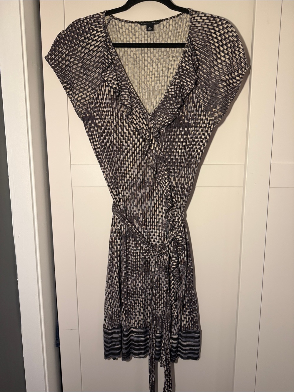 Banana Republic Black and Cream Printed Ruffle Wrap Mini Dress